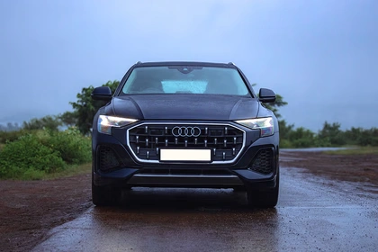 Audi Q8 2