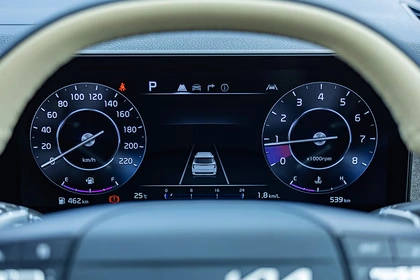 Kia Carens Clavis 16