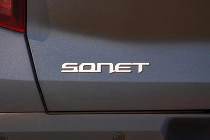 Kia Sonet 3