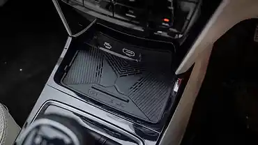 Mahindra XUV 3XO EV 4