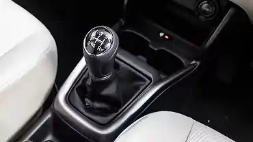 Maruti Suzuki Dzire 10